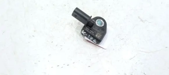Volkswagen PASSAT B8 Airbag deployment crash/impact sensor 3Q0959351A