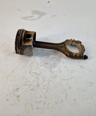Volkswagen Touran I Piston 