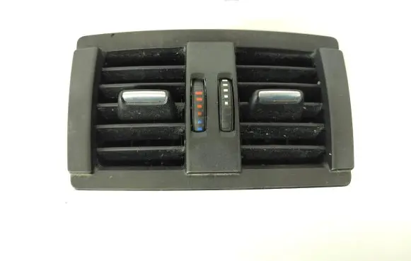 Rear air vent grill