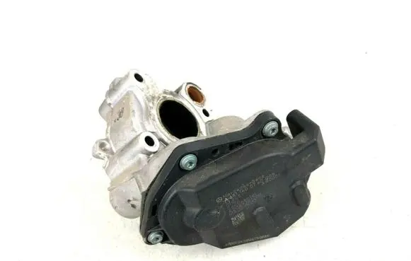 Mercedes-Benz E W212 EGR valve A6511400760 A2C83261200