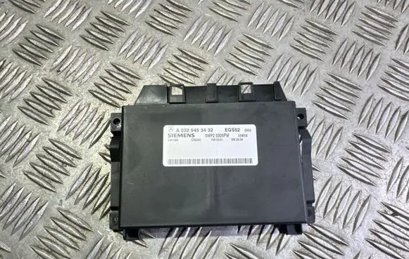Mercedes-Benz E W211 Other control units/modules A0325453432