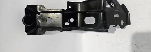 Toyota Yaris XP210 Fender mounting bracket 53714K0020