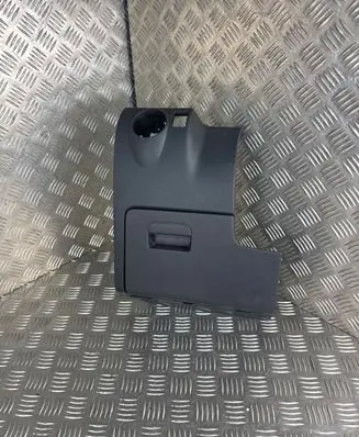 Volkswagen Tiguan Glove box 5M1857921G 5M1858210B
