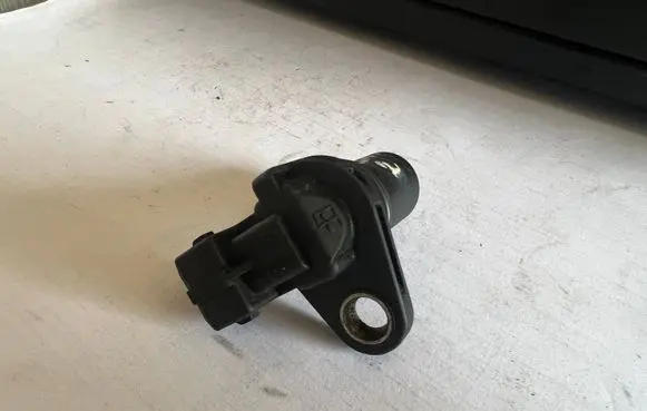 Ford Puma Camshaft speed sensor 95BF12K073AB
