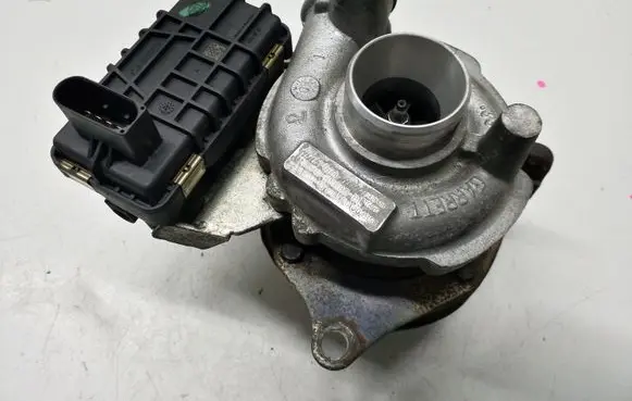 Peugeot 407 Turbo 4U3Q6K682BL 72334013
