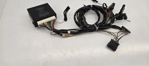 Audi A6 S6 C5 4B Tow bar relay 506275 ASTM30