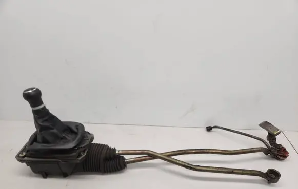 Volkswagen PASSAT B5.5 Gear shifter/selector 4B0711025F 8D0711025AM 4Z7711025