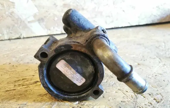 Renault Master II Power steering pump 26056665