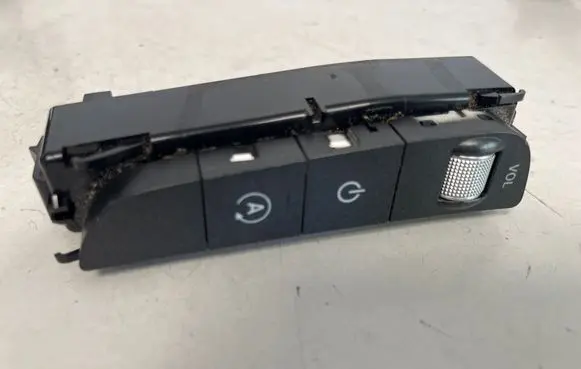 Mercedes-Benz C W205 Sound control switch A2139050102