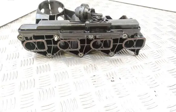Mercedes-Benz C W204 Intake manifold A646090