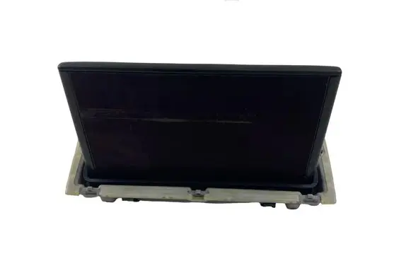 Audi A3 S3 8V Radio/CD/DVD/GPS head unit 8V0857273M