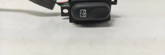 Renault Megane I Sunroof switch 7700847387