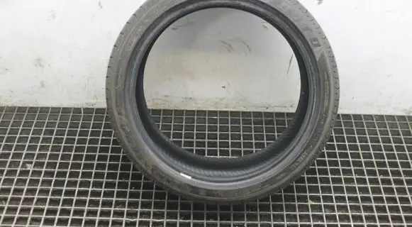 Mercedes-Benz A W176 R12 summer tire 22540R18 BOTO