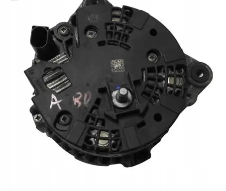 Audi A4 S4 B8 8K Generator/alternator 04L903017D