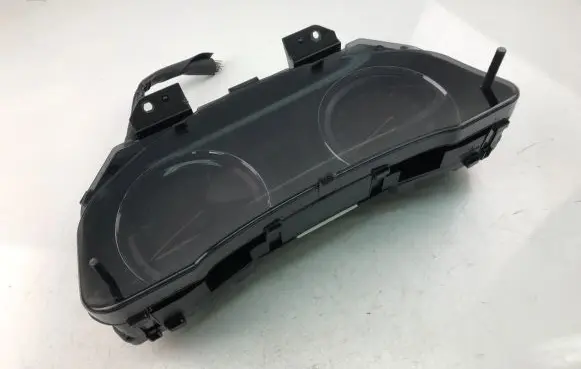 Toyota Avensis T270 Speedometer (instrument cluster) 8380005L70