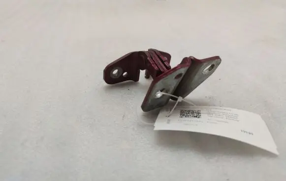 Rear door upper hinge