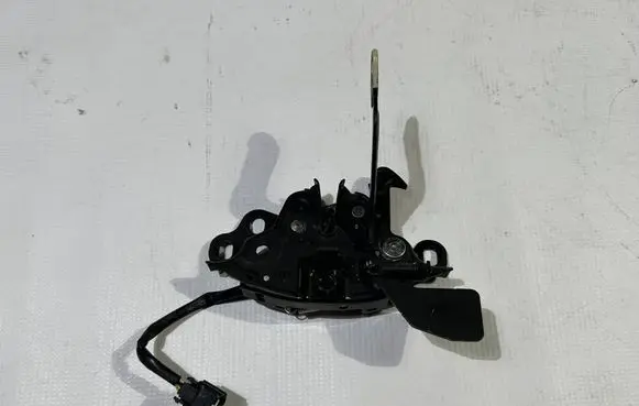 Nissan Titan Engine bonnet/hood lock/catch ZAMNISS2016