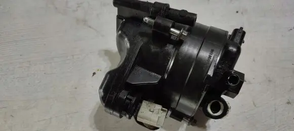 Citroen C4 Cactus Fuel filter housing 9676673880