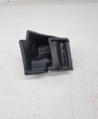 BMW X7 G07 Fender foam support/seal 7214679
