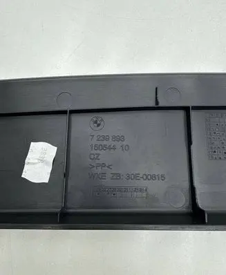 BMW 1 F20 F21 Tailgate/trunk upper cover trim 7239893 15054410 30E00815