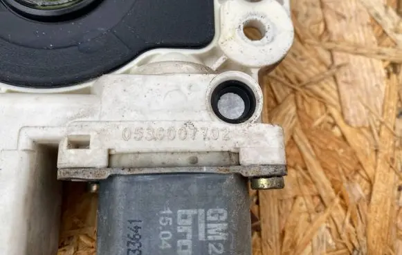 Opel Signum Rear door window regulator motor 24414776 17966002