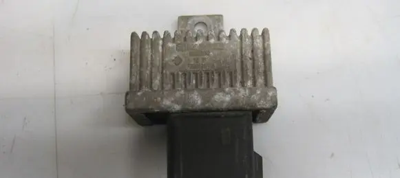 Renault Megane II Other relay 7700115078