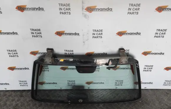 Honda CR-V Opening tailgate glass 