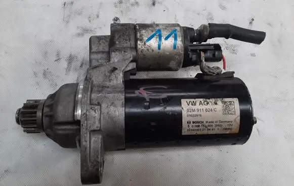 Volkswagen Golf VI Starter motor 02M911024C