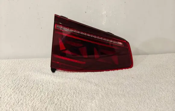 Volkswagen PASSAT B8 Tailgate rear/tail lights 3G9945307N 81880141