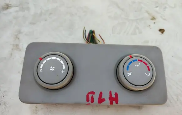 Hyundai H-1, Starex, Satellite Climate control unit 979504HXXX