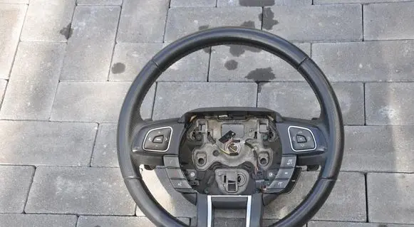 Land Rover Range Rover Evoque L538 Steering wheel GJ3M3F563FB