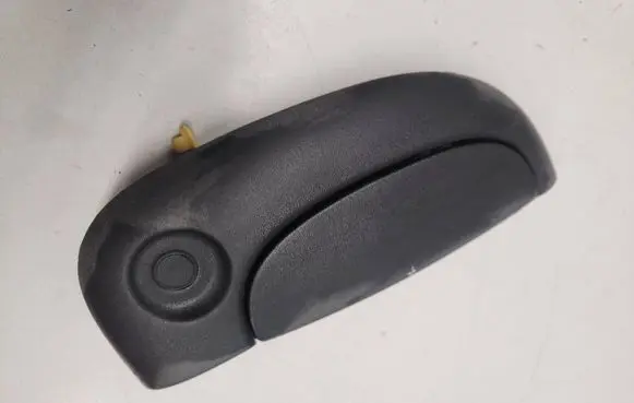 Nissan Kubistar Front door exterior handle 77003544796
