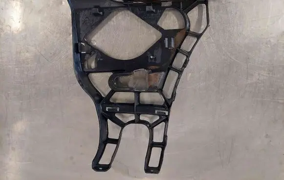 Mercedes-Benz ML W163 Bumper support mounting bracket corner A1648850114