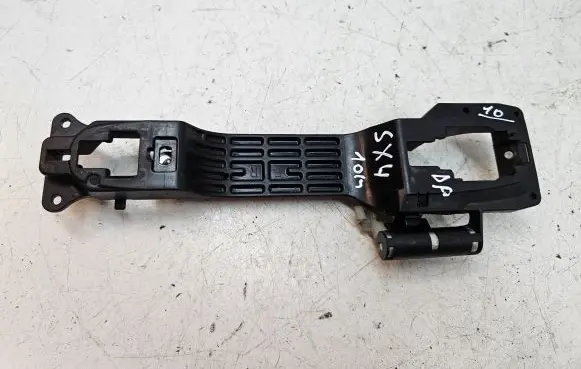 Front door exterior handle/bracket