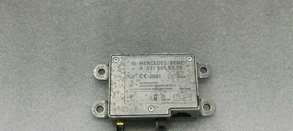 Mercedes-Benz S W221 Aerial antenna amplifier A2219055000