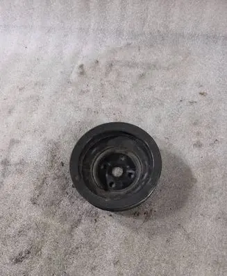 Mitsubishi Pajero Water pump pulley 
