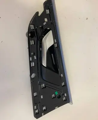 Audi Q7 4M Rear door interior handle 4M0839019E