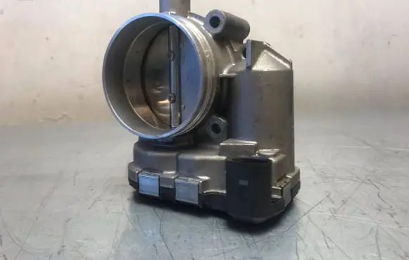 Audi A6 S6 C6 4F Throttle valve 078133062C