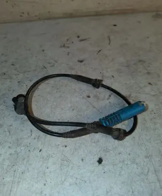 BMW 5 E60 E61 ABS brake wheel speed sensor 6908705