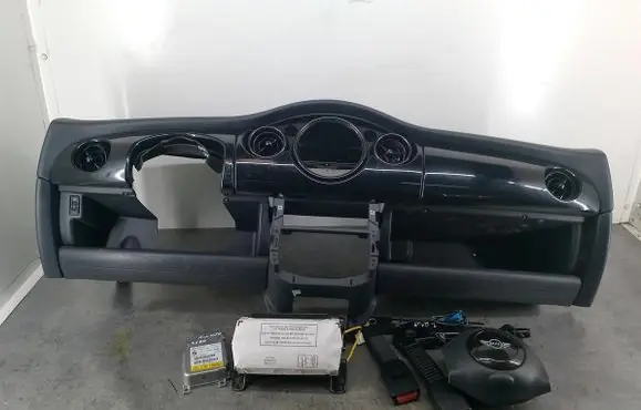 Mini One - Cooper R50 - 53 Dashboard RG2091100