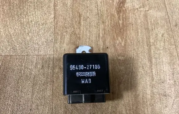 Hyundai Coupe Other relay 9543027100