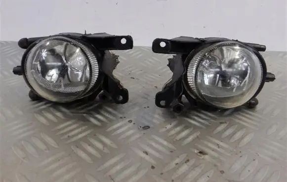 BMW 5 E39 Front fog light
