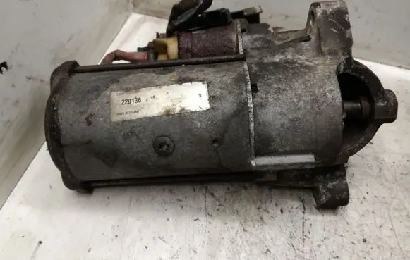 Renault Master II Starter motor