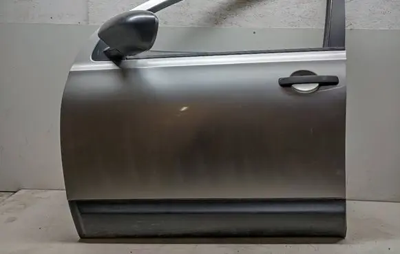 Nissan Qashqai Front door