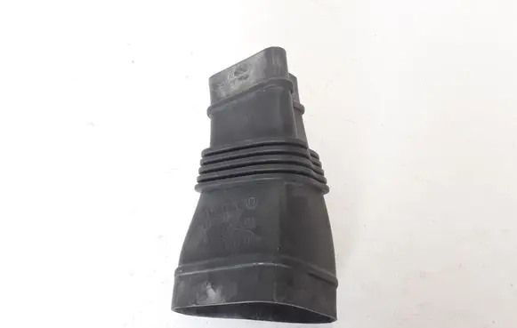 Volvo V70 Air intake duct part 31274372