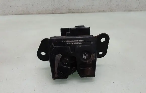KIA Ceed Tailgate/trunk/boot lock/catch/latch