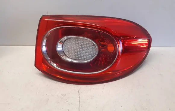 Volkswagen Tiguan Rear/tail lights 5N0945096H 062443 00969102
