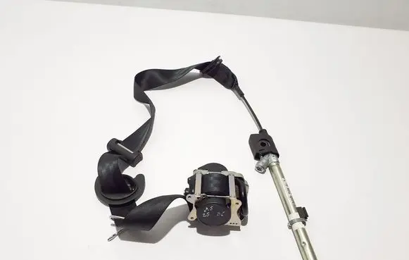 Audi A5 Front seatbelt 8B3857706