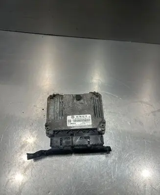 Volkswagen PASSAT B6 Engine control unit/module 03G906021NK 03G906021AB 0281013440