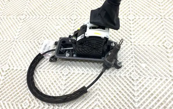 Skoda Superb B8 (3V) Gear shift rod 3Q1713023AJ